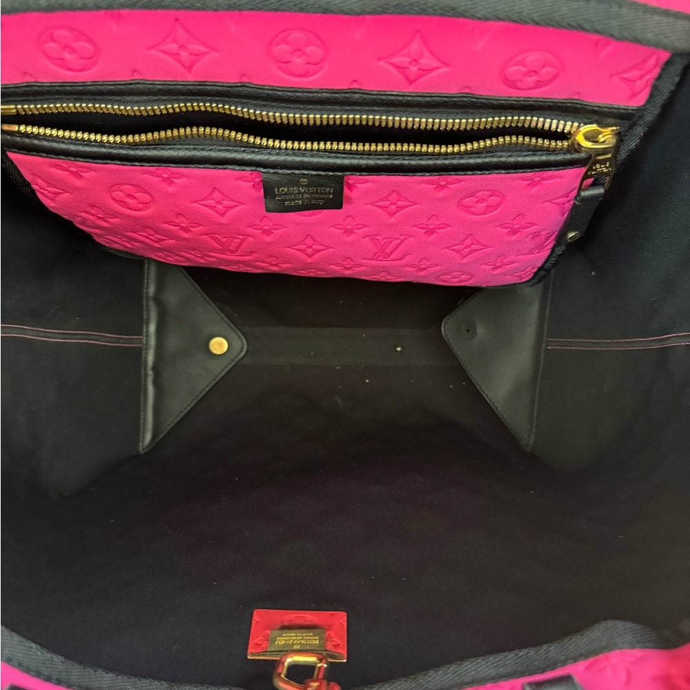 Louis Vuitton Neon Pink Tote - Picture 5 of 15